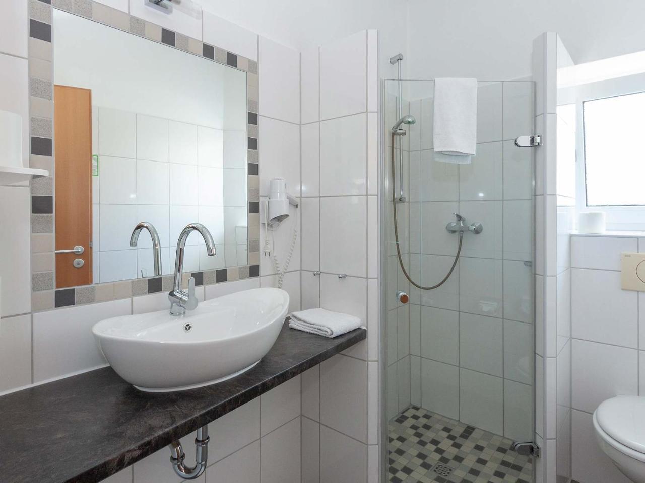 Hotel Herrlichkeit Dornum Janssen Екстер'єр фото